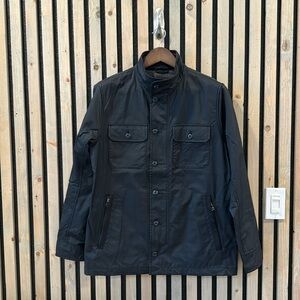 Gap Rain Jacket - S